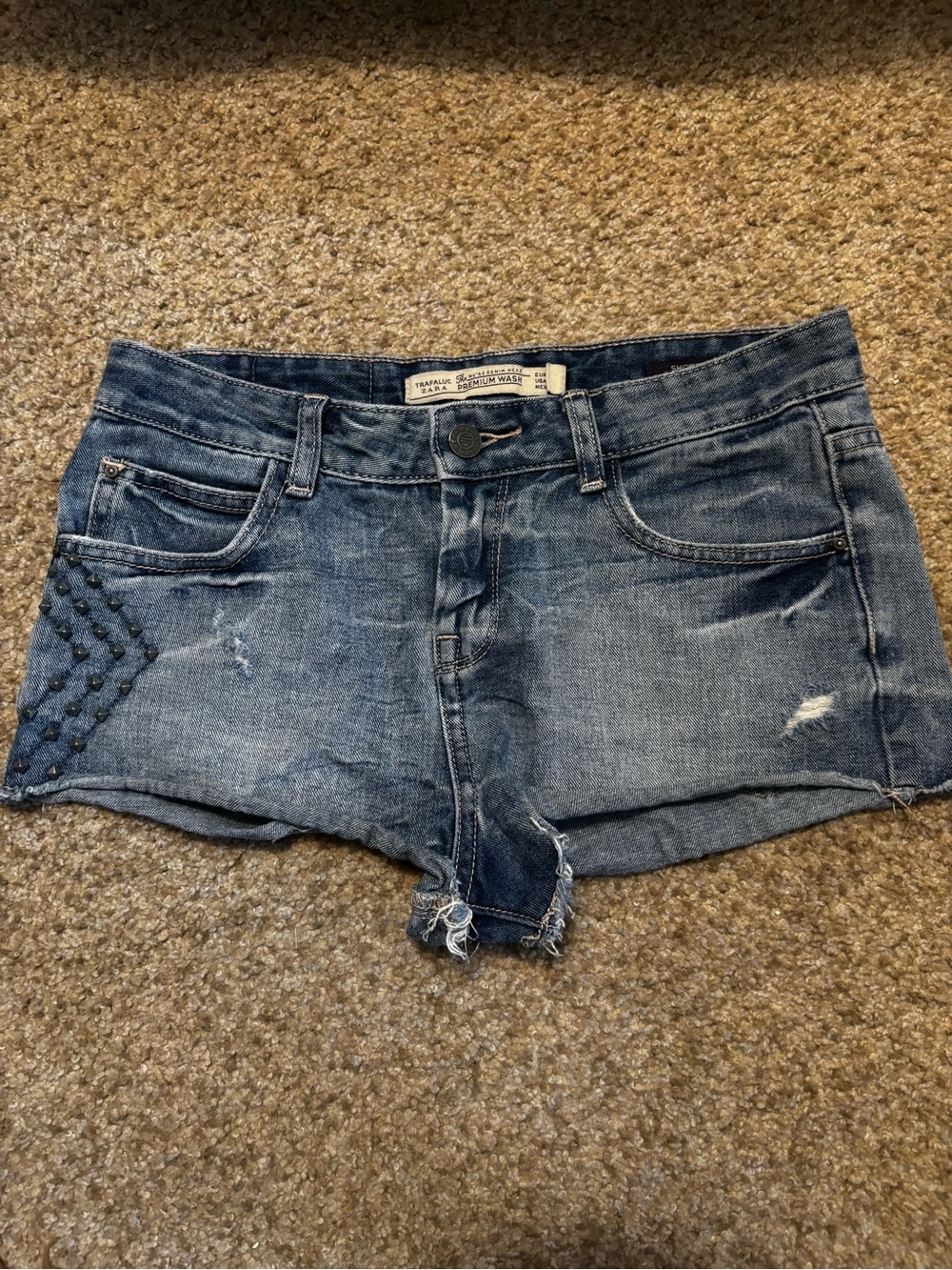 Zara Faded Blue Denim Shorts with Premium Wash
